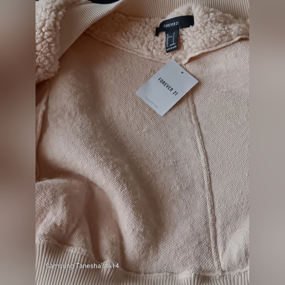 Forever 21 beige bomber jacket Women's Size S New With Tags - Picture 2 of 4